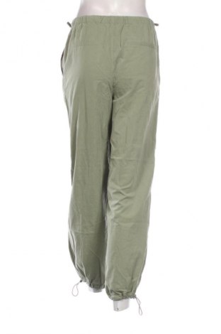 Damskie spodnie Sinsay, Rozmiar L, Kolor Zielony, Cena 18,99 zł