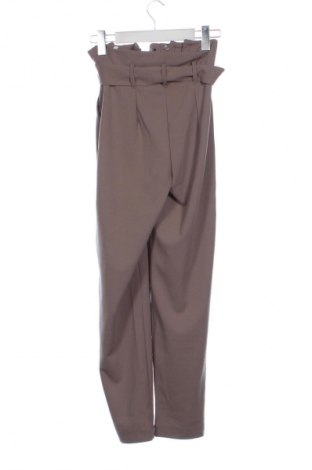 Дамски панталон Sinsay, Размер XS, Цвят Бежов, Цена 4,09 €