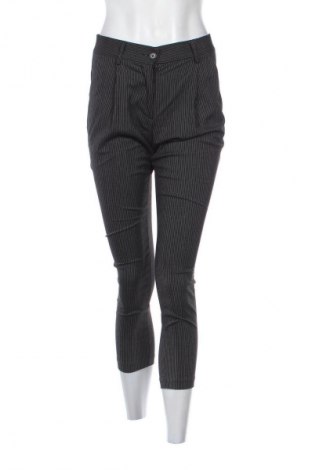 Дамски панталон Sisley, Размер M, Цвят Многоцветен, Цена 4,60 €