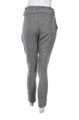 Pantaloni de femei Vero Moda, Mărime S, Culoare Gri, Preț 20,99 Lei