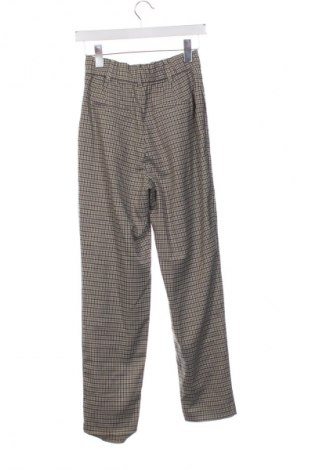 Pantaloni de femei Zara, Mărime XXS, Culoare Multicolor, Preț 12,99 Lei