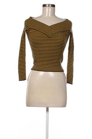 Dámský svetr Guess, Velikost M, Barva Vícebarevné, Cena  869,00 Kč