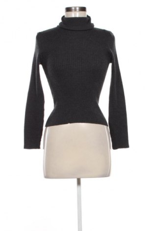 Dámský svetr Unbranded, Velikost S, Barva Šedá, Cena  79,00 Kč