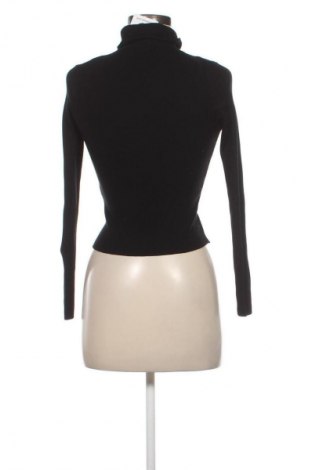 Dámský svetr Zara, Velikost M, Barva Černá, Cena  342,00 Kč