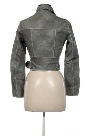 Дамско кожено яке Bershka, Размер XS, Цвят Сив, Цена 16,36 €