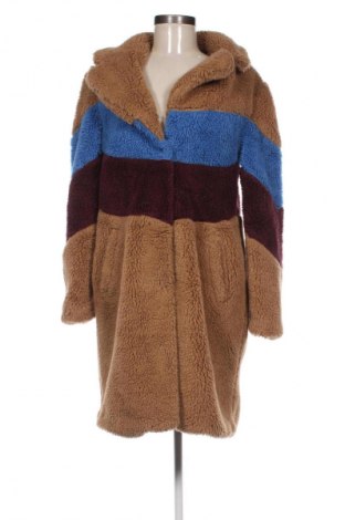 Dámský kabát  Bershka, Velikost S, Barva Vícebarevné, Cena  739,00 Kč