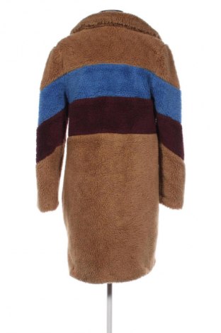 Dámský kabát  Bershka, Velikost S, Barva Vícebarevné, Cena  739,00 Kč