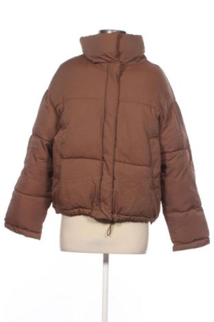 Dámská bunda  Bershka, Velikost M, Barva Hnědá, Cena  679,00 Kč