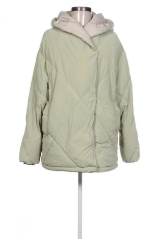 Dámská bunda  Bershka, Velikost S, Barva Zelená, Cena  669,00 Kč