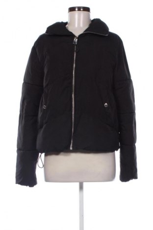 Kurtka damska Bershka, Rozmiar M, Kolor Czarny, Cena 109,99 zł