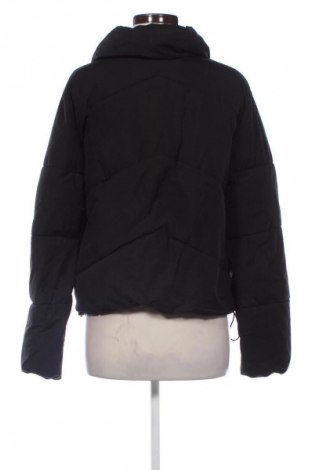 Kurtka damska Bershka, Rozmiar M, Kolor Czarny, Cena 109,99 zł