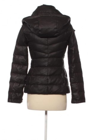 Дамско яке Bershka, Размер S, Цвят Черен, Цена 12,78 €