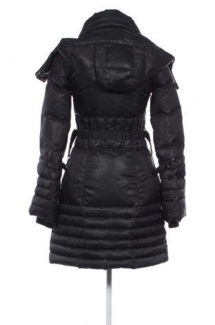 Dámská bunda  Guess By Marciano, Velikost M, Barva Černá, Cena  1 949,00 Kč