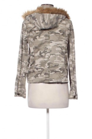 Дамско яке Unbranded, Размер S, Цвят Многоцветен, Цена 5,62 €