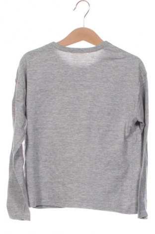 Παιδική μπλούζα United Colors Of Benetton, Μέγεθος 5-6y/ 116-122 εκ., Χρώμα Γκρί, Τιμή 1,99 €
