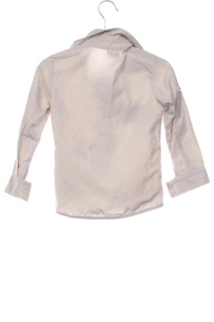 Kinderhemd Unbranded, Größe 4-5y/ 110-116 cm, Farbe Beige, Preis 1,99 €