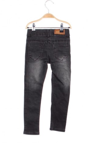 Dětské džíny  Unbranded, Velikost 5-6y/ 116-122 cm, Barva Černá, Cena  89,00 Kč
