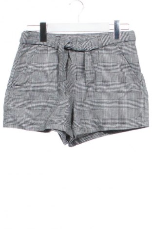 Kinder Shorts C&A, Größe 15-18y/ 170-176 cm, Farbe Mehrfarbig, Preis 4,99 €