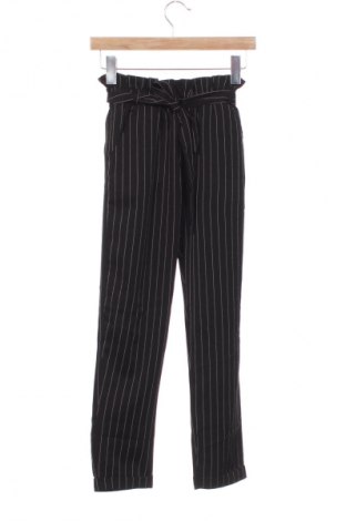 Παιδικό παντελόνι Unbranded, Μέγεθος 13-14y/ 164-168 εκ., Χρώμα Πολύχρωμο, Τιμή 1,99 €