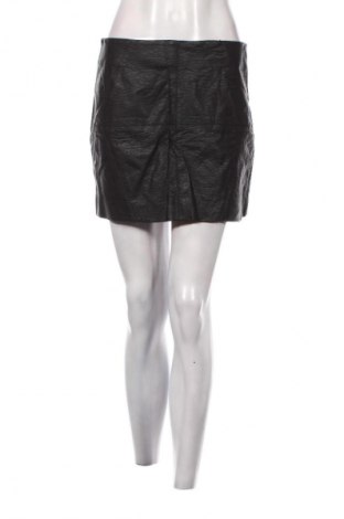 Кожена пола H&M Divided, Размер M, Цвят Черен, Цена 4,09 €