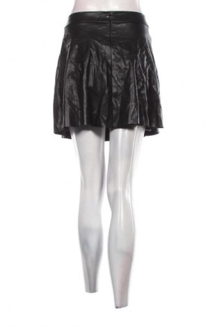 Кожена пола SHEIN, Размер S, Цвят Черен, Цена 2,04 €