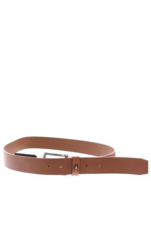 Колан Tommy Hilfiger, Цвят Кафяв, Цена 21,98 €