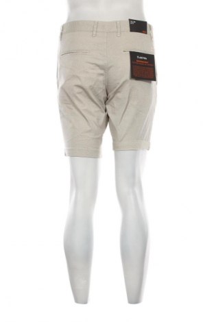 Мъжки къс панталон Boss Orange, Размер M, Цвят Многоцветен, Цена 40,90 €