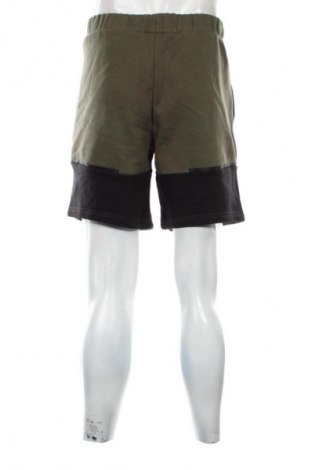 Pánské kraťasy PUMA, Velikost L, Barva Zelená, Cena  689,00 Kč