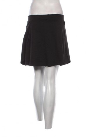 Пола - панталон Unbranded, Размер S, Цвят Черен, Цена 3,57 €