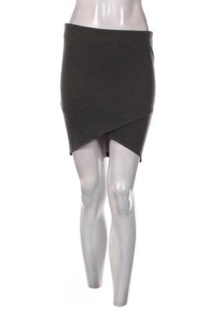 Rock Alcott, Größe M, Farbe Grau, Preis € 1,99