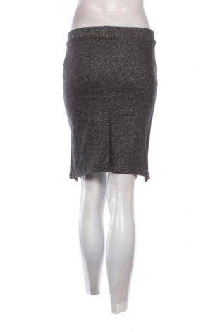 Spódnica Alcott, Rozmiar M, Kolor Szary, Cena 10,99 zł