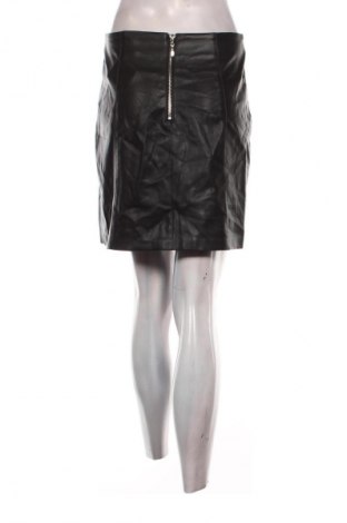 Пола Amisu, Размер M, Цвят Черен, Цена 2,04 €