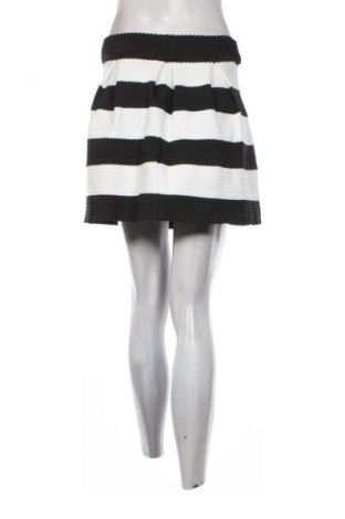 Пола Amisu, Размер S, Цвят Многоцветен, Цена 2,04 €