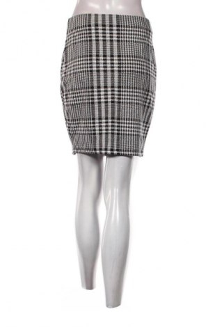 Sukňa Amisu, Veľkosť M, Farba Viacfarebná, Cena  1,95 €