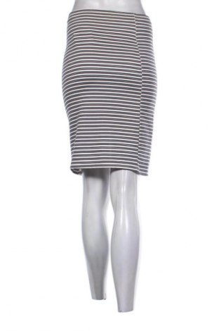 Пола Atmosphere, Размер S, Цвят Многоцветен, Цена 8,52 €