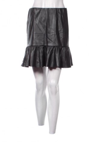 Пола B.Young, Размер M, Цвят Черен, Цена 2,55 €