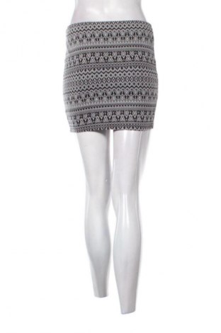 Rock Bershka, Größe M, Farbe Mehrfarbig, Preis € 5,00