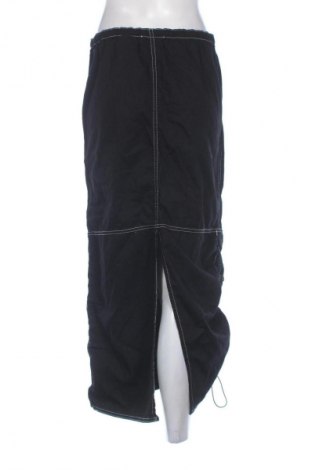 Fustă Bershka, Mărime S, Culoare Negru, Preț 7,99 Lei