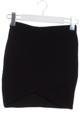 Spódnica Bershka, Rozmiar XS, Kolor Czarny, Cena 6,99 zł