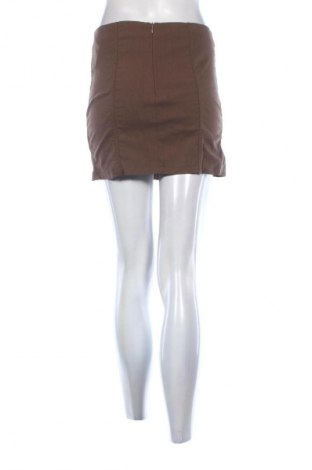 Пола Bershka, Размер M, Цвят Кафяв, Цена 2,04 €