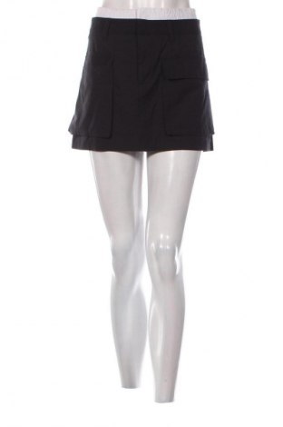 Пола Bershka, Размер L, Цвят Син, Цена 3,06 €