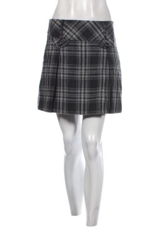 Spódnica C&A, Rozmiar M, Kolor Kolorowy, Cena 6,99 zł