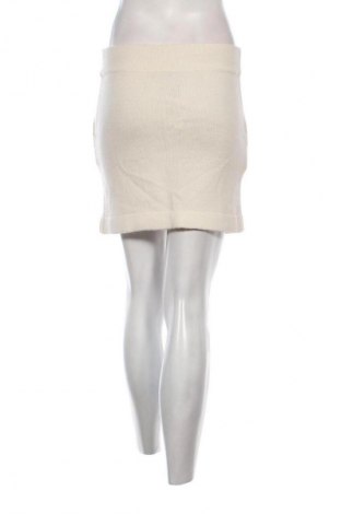 Пола Calliope, Размер M, Цвят Екрю, Цена 5,11 €