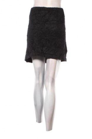 Rock Cotton On, Größe L, Farbe Schwarz, Preis 1,99 €