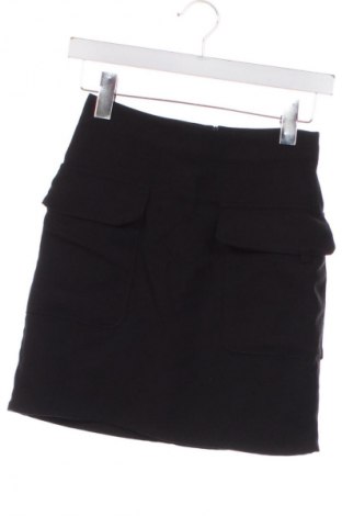 Rock Cropp, Größe XS, Farbe Schwarz, Preis € 4,80