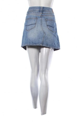Spódnica Cross, Rozmiar M, Kolor Niebieski, Cena 14,99 zł