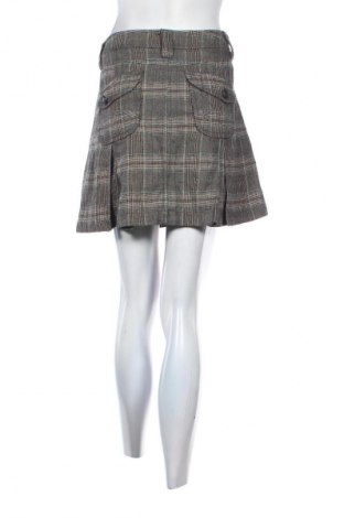 Пола Edc By Esprit, Размер M, Цвят Многоцветен, Цена 5,11 €