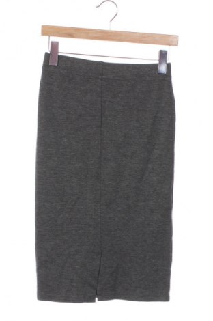 Пола Esmara, Размер XS, Цвят Сив, Цена 2,04 €