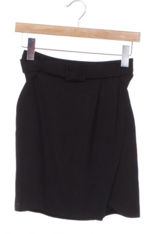 Sukně Guido Maria Kretschmer for About You, Velikost XS, Barva Černá, Cena  59,00 Kč