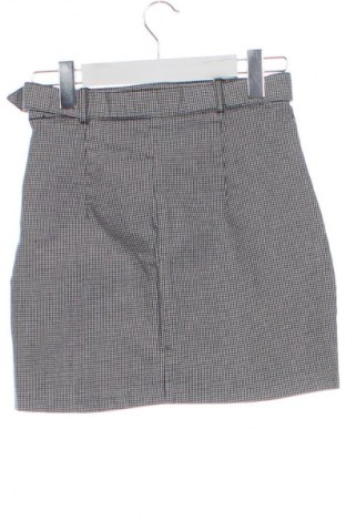 Пола H&M, Размер XS, Цвят Многоцветен, Цена 3,57 €